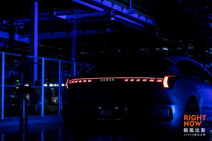 z 6